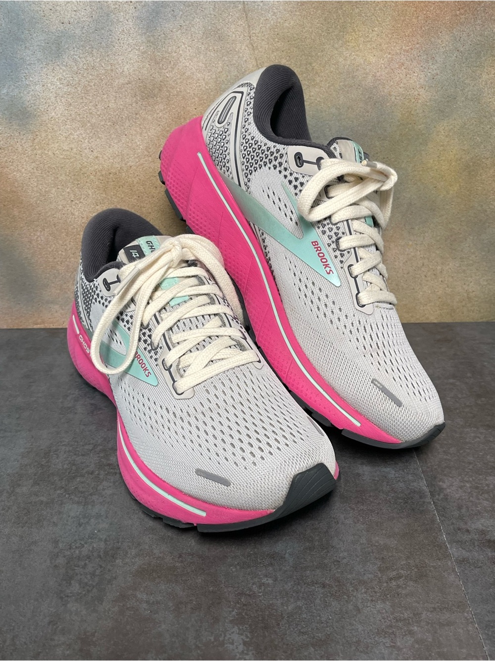 Brooks Ghost 14 Women's Gray/Pink Running Shoes Size 8B - Picture 14 of 16